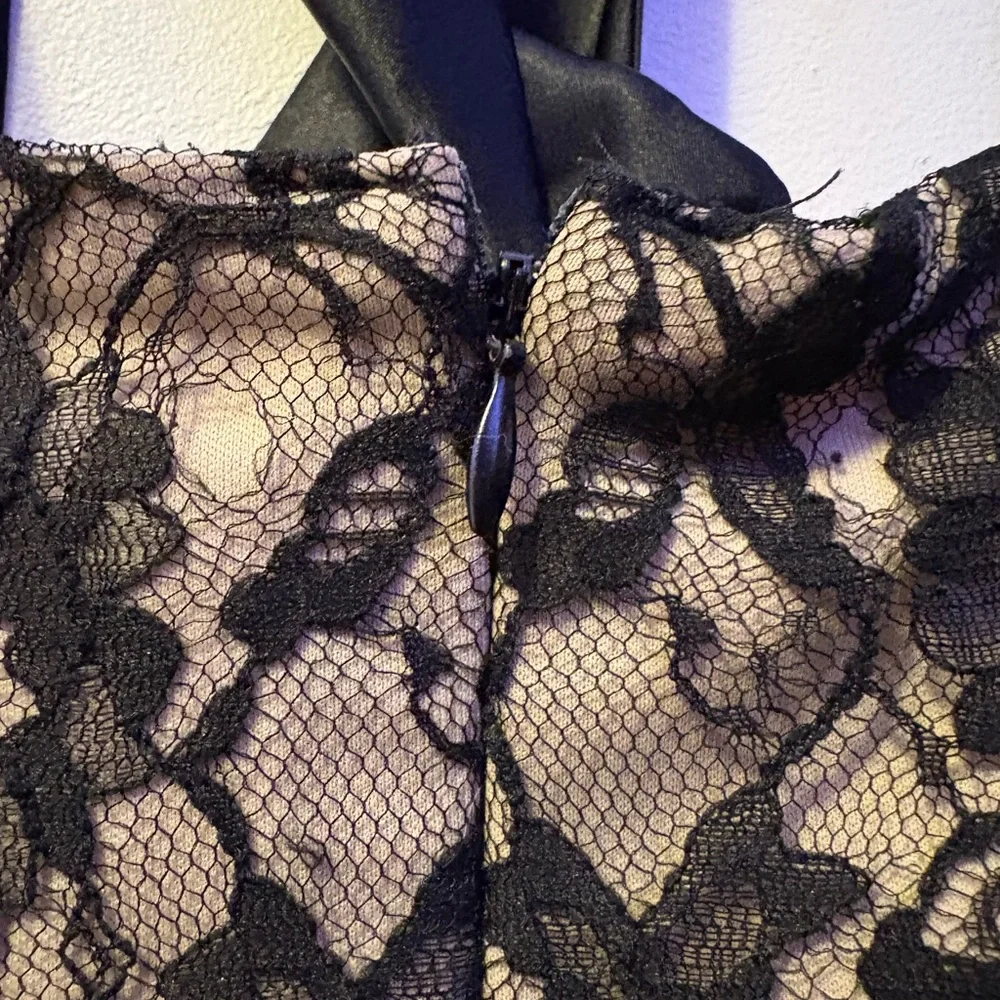 Intrigue Strapless Cocktail Dress Size 4 - Picture 5 of 8